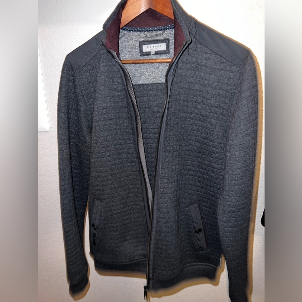 Ted Baker London Men’s Full Zip Whooty Grey Quilted Jacket size 3(M)